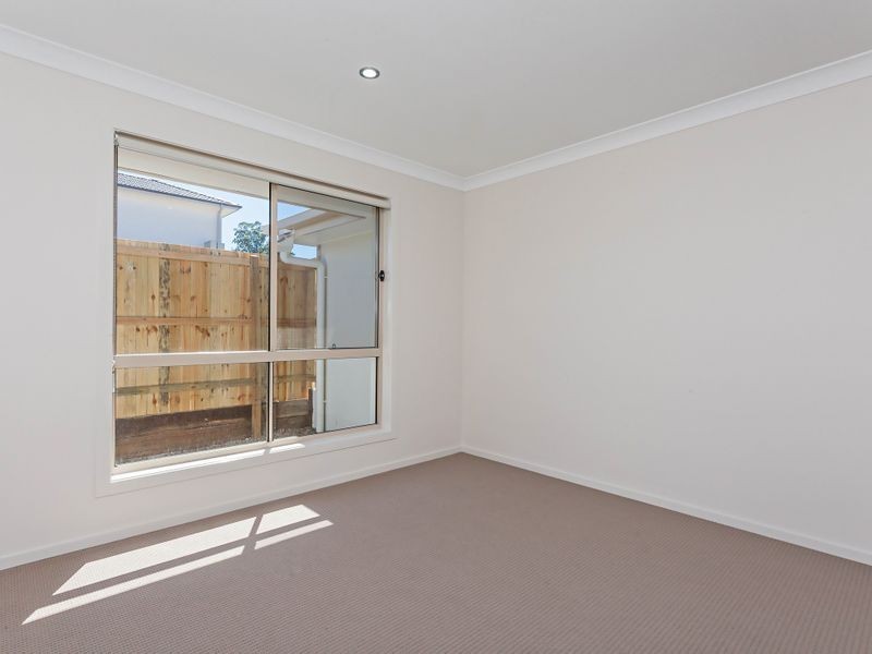 68 The Avenue, Heathwood QLD 4110