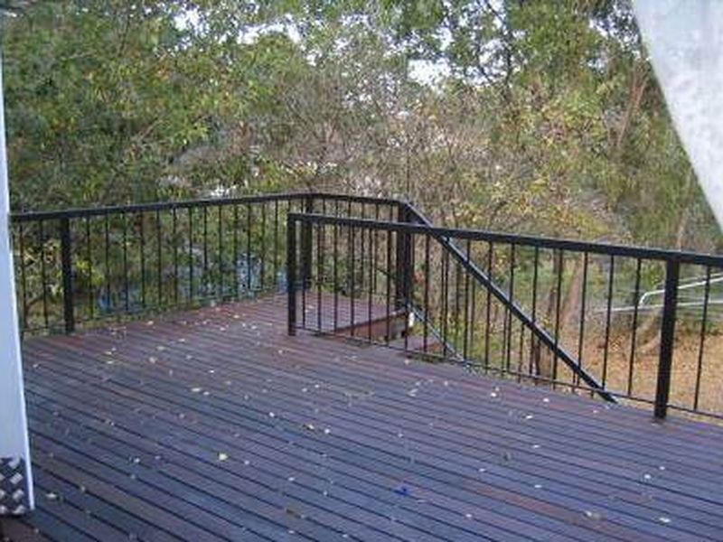 73 Irwin Terrace, Oxley QLD 4075