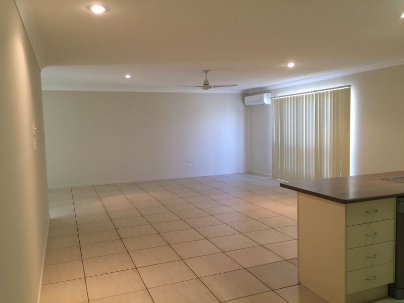 32 Riverside Crescent, Springfield Lakes QLD 4300