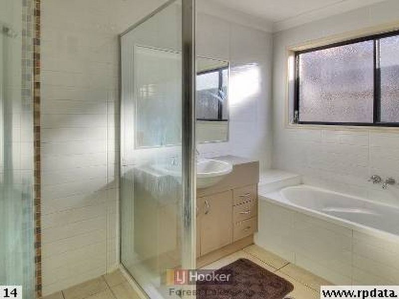 32 Riverside Crescent, Springfield Lakes QLD 4300