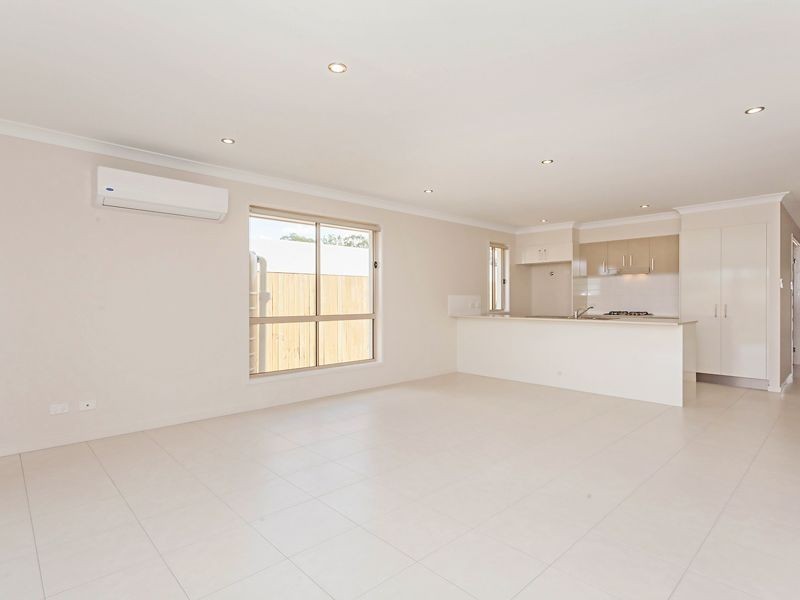 2 Balmain Street, Heathwood QLD 4110