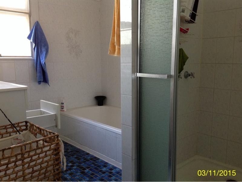 37 Gray Avenue, Corinda QLD 4075