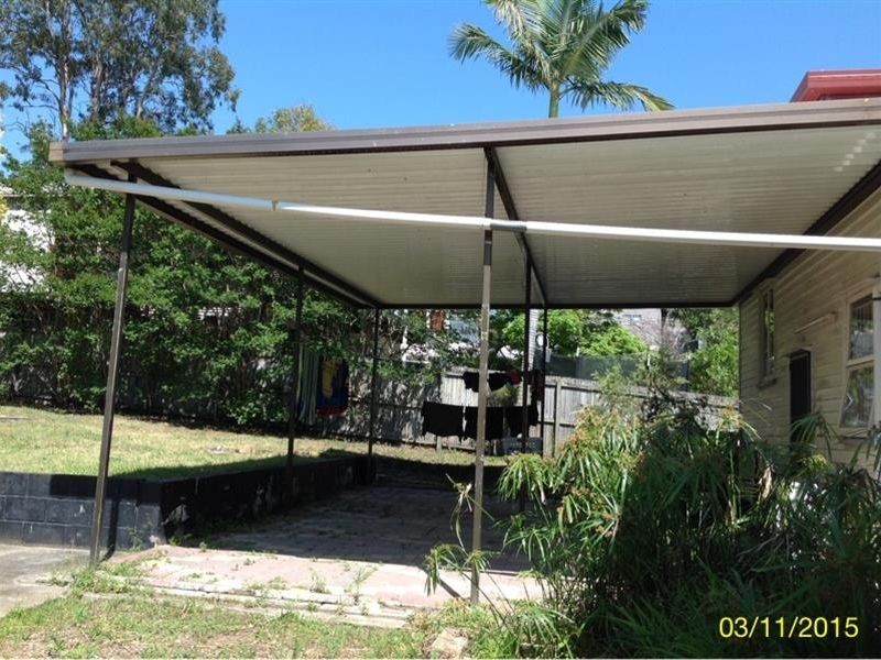 37 Gray Avenue, Corinda QLD 4075