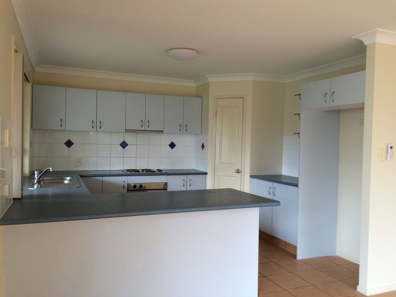 6 Hannam Crescent, Forest Lake QLD 4078