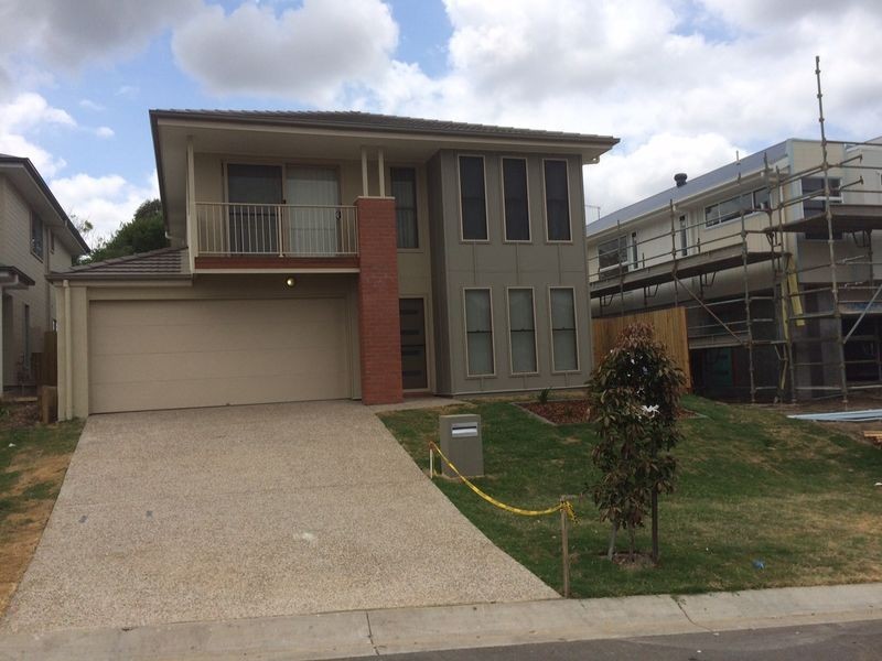 8 Kent Street, Heathwood QLD 4110