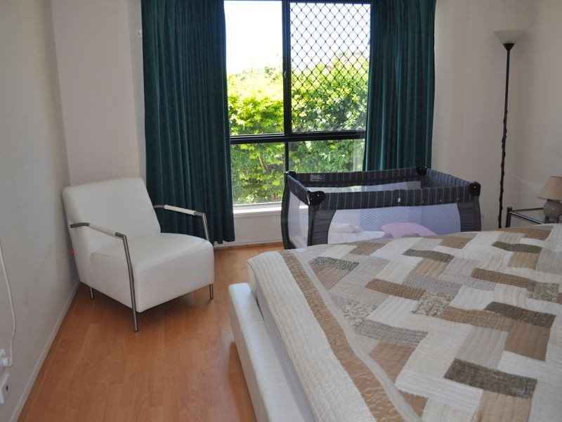 15 Grevillea Place, Forest Lake QLD 4078