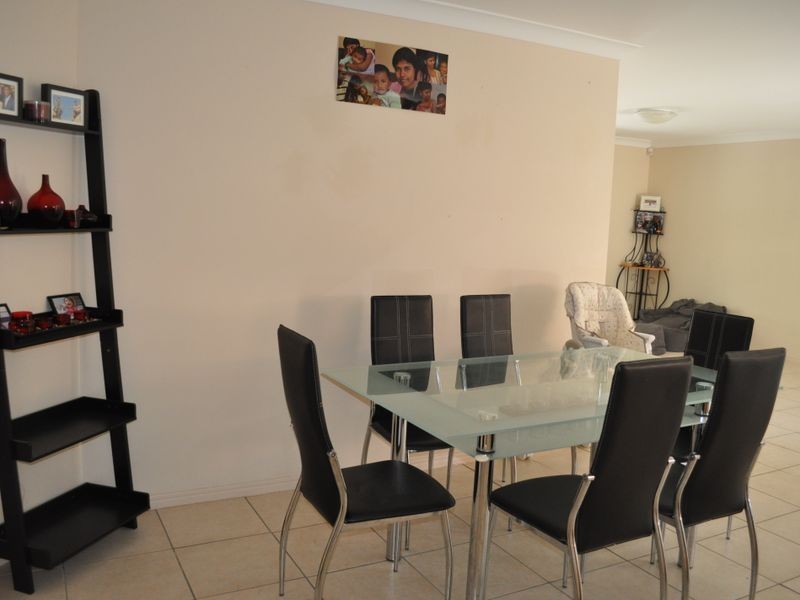 15 Grevillea Place, Forest Lake QLD 4078