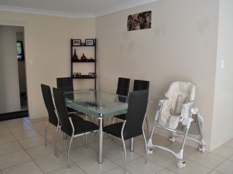 15 Grevillea Place, Forest Lake QLD 4078