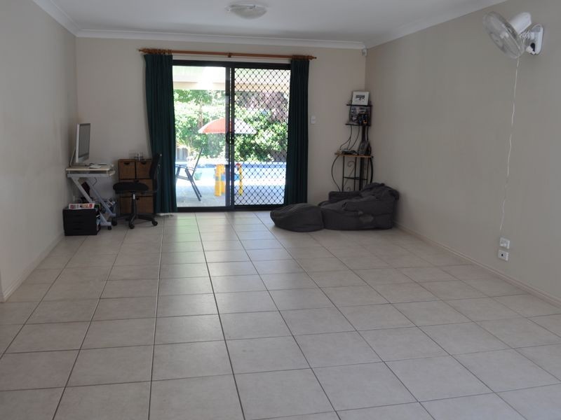 15 Grevillea Place, Forest Lake QLD 4078