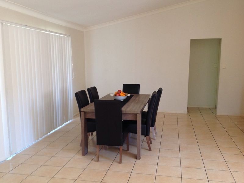 2 Selwyn Close, Forest Lake QLD 4078