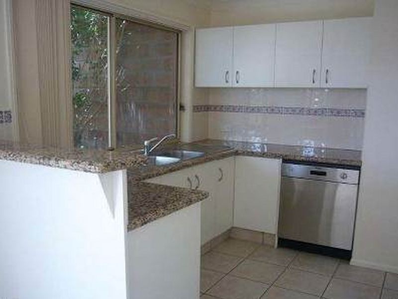 12 Booloumba Crescent, Forest Lake QLD 4078