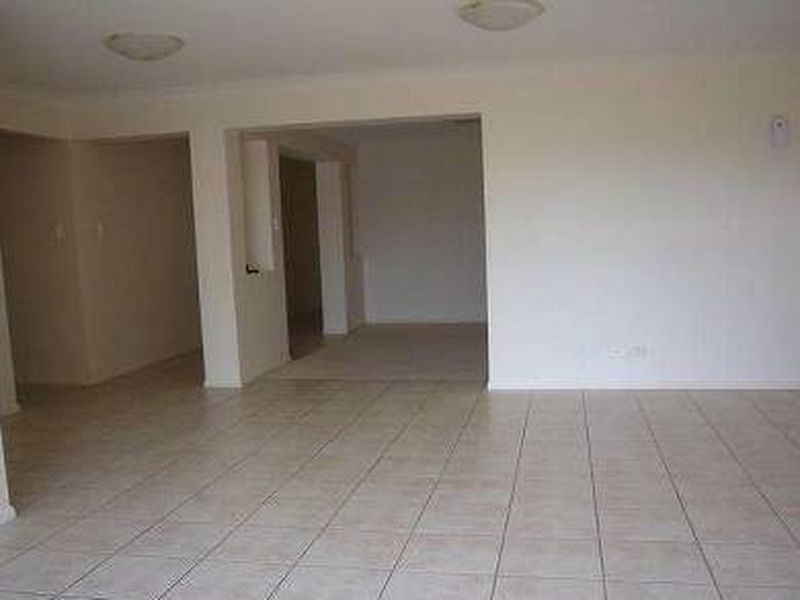 12 Booloumba Crescent, Forest Lake QLD 4078