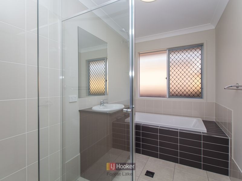 4 (Lot 10) Glendale Crescent, Heathwood QLD 4110