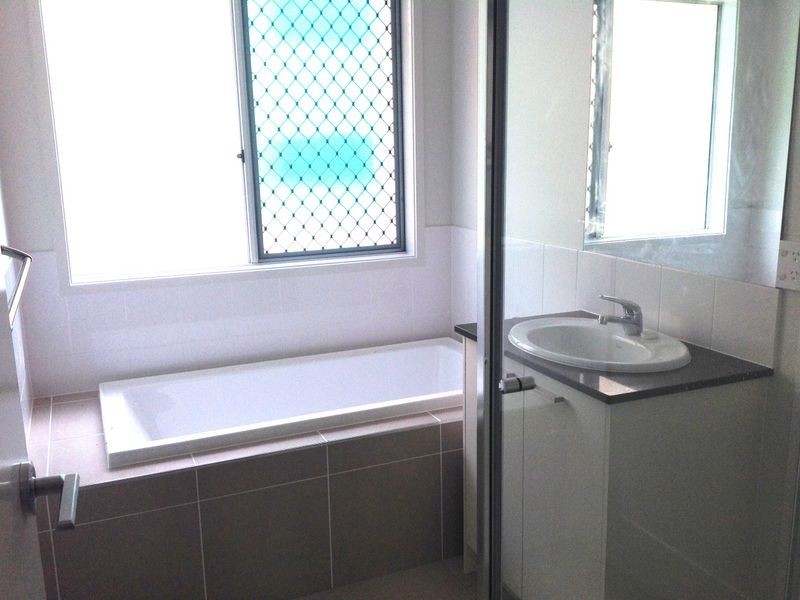 23 (Lot 80 Peacock Street, Doolandella QLD 4077