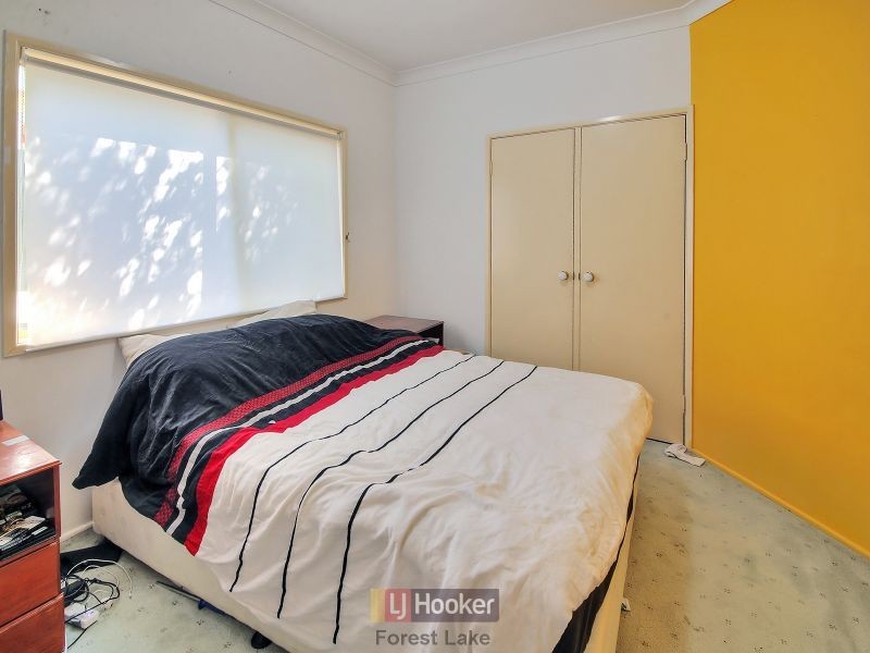 22 Hoop Place, Forest Lake QLD 4078