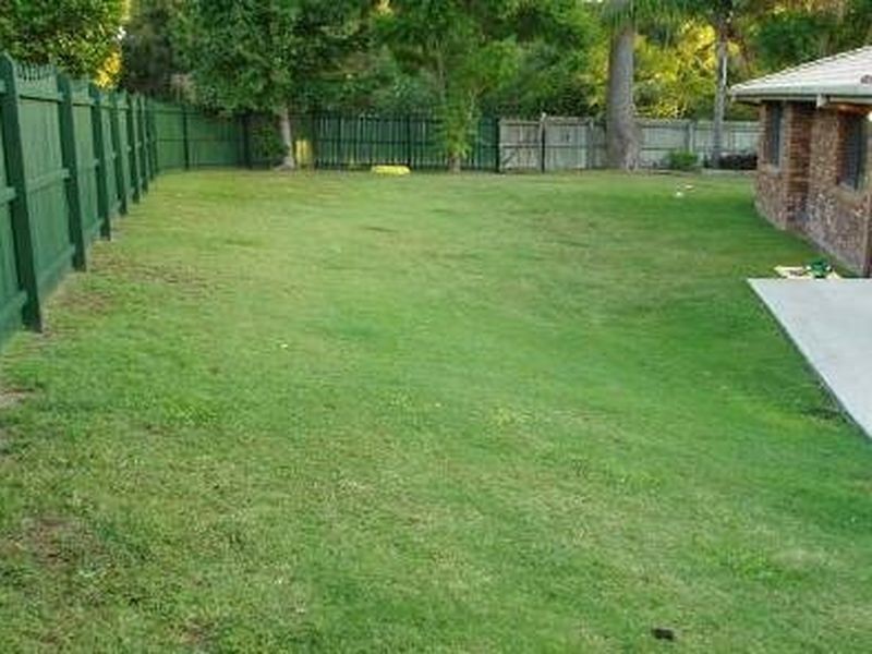 2 Angelica Place, Forest Lake QLD 4078