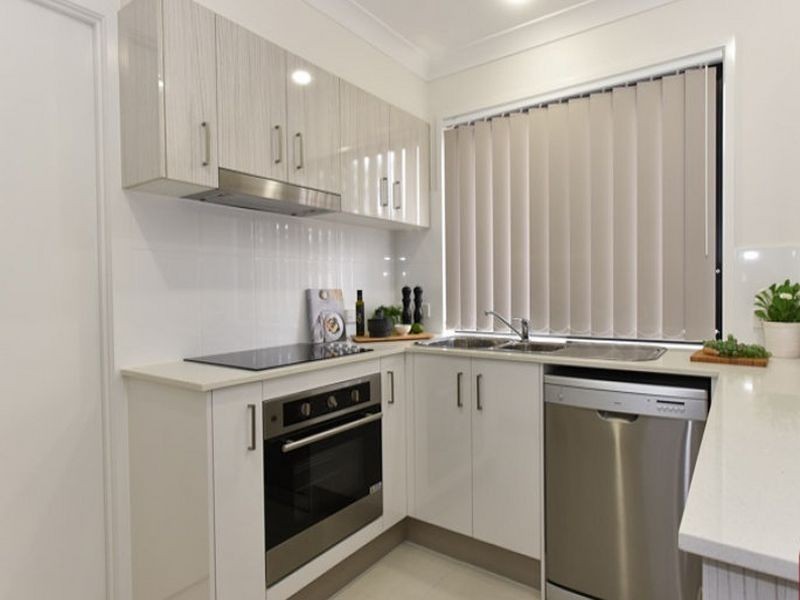 131 Rockfield Road, Doolandella QLD 4077