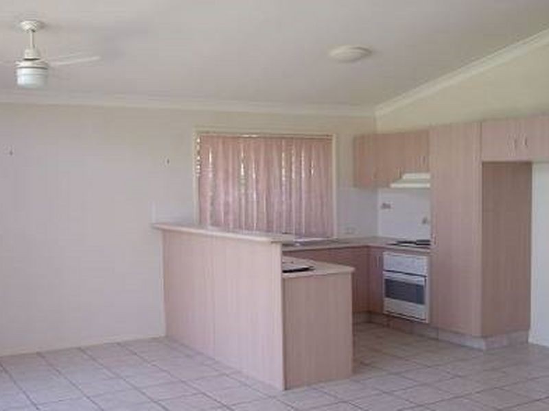 27 Acorn Circuit, Forest Lake QLD 4078