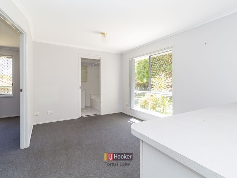 115 Clarendon Circuit, Forest Lake QLD 4078