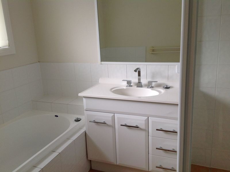 29 Carisbrook Circuit, Forest Lake QLD 4078