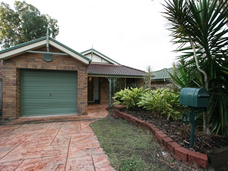 44 Acorn Circuit, Forest Lake QLD 4078