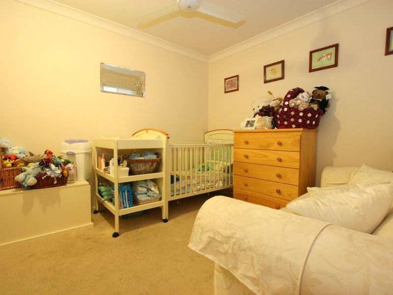 44 Acorn Circuit, Forest Lake QLD 4078