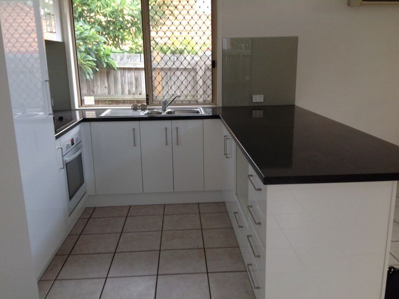 9 Tasman Place, Forest Lake QLD 4078