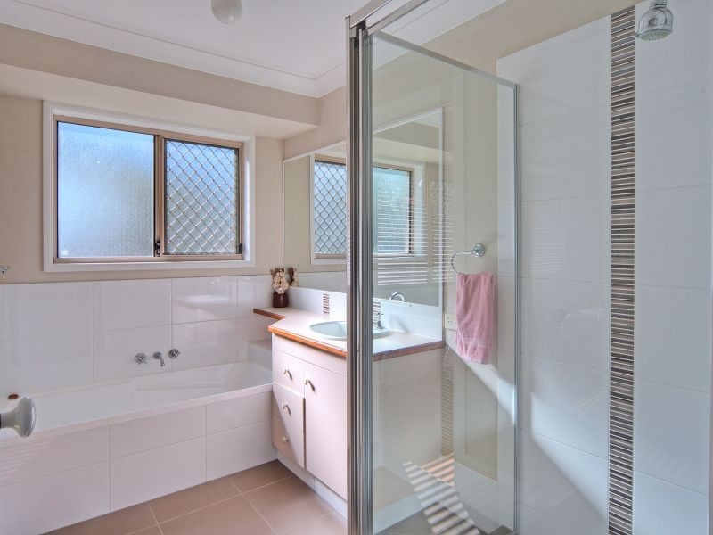 46 Acorn Circuit, Forest Lake QLD 4078