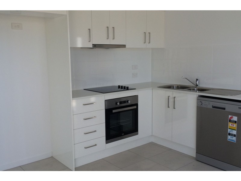 2/24 Harry Street, Bellbird Park QLD 4300