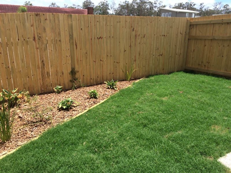 2/24 Harry Street, Bellbird Park QLD 4300