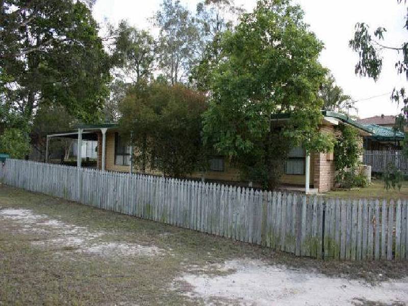 1 Straight Drive, Browns Plains QLD 4118