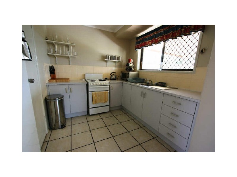 18 Penfold Street, Hillcrest QLD 4118