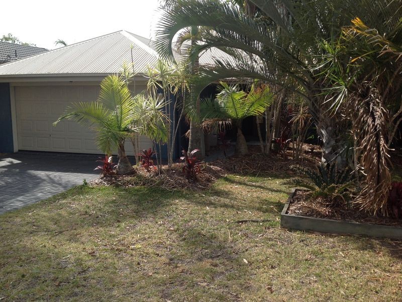 11 Harrison Crescent, Forest Lake QLD 4078