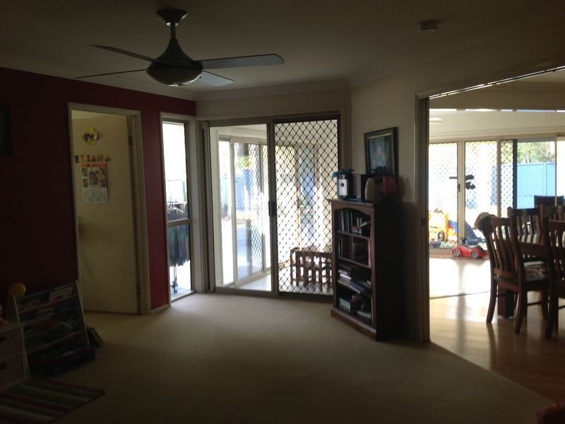 11 Harrison Crescent, Forest Lake QLD 4078