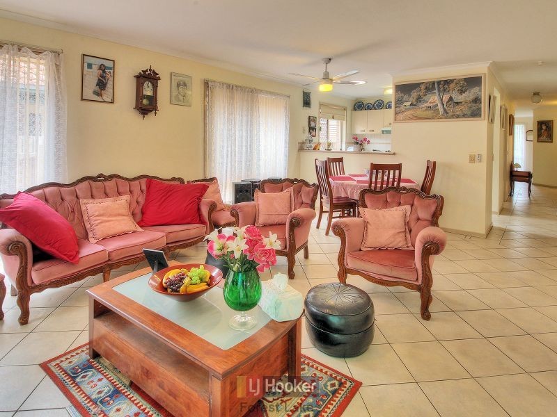 60 Flinders Crescent, Forest Lake QLD 4078