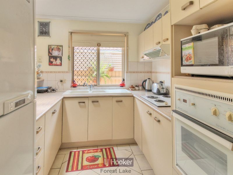 60 Flinders Crescent, Forest Lake QLD 4078