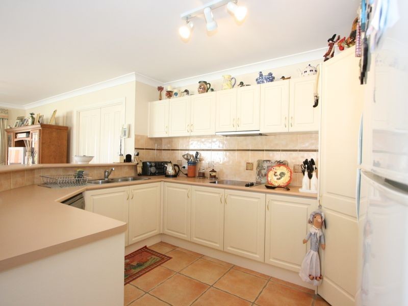 13 Ascot Avenue, Forest Lake QLD 4078