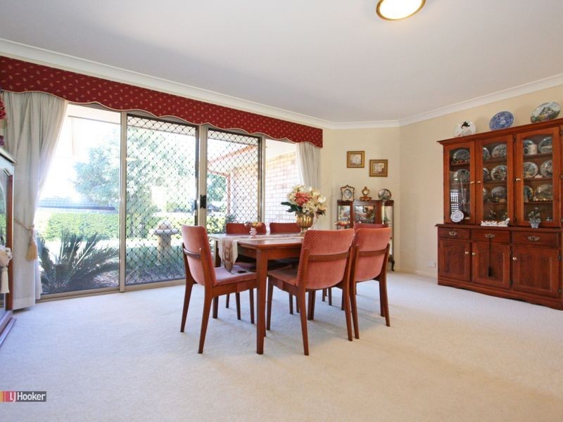 13 Ascot Avenue, Forest Lake QLD 4078