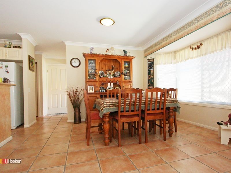 13 Ascot Avenue, Forest Lake QLD 4078