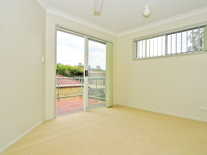 22 Glasshouse Crescent, Forest Lake QLD 4078