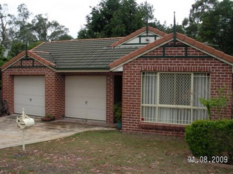 5 Summerhill Place, Forest Lake QLD 4078