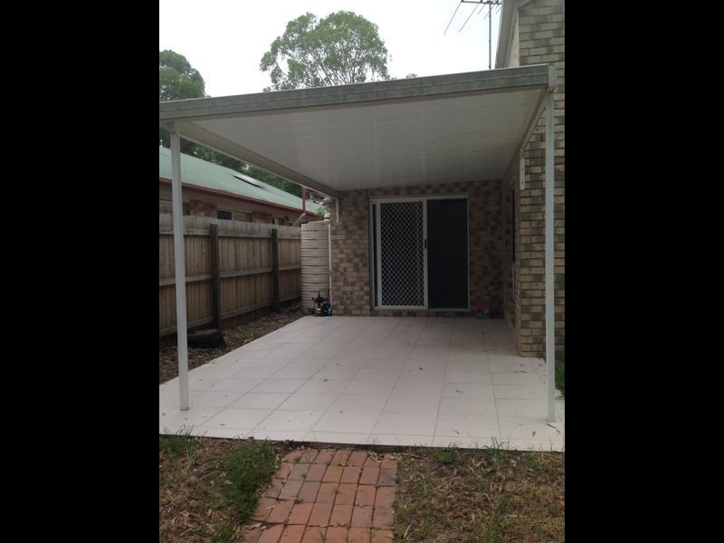 102 Banksia Circuit, Forest Lake QLD 4078