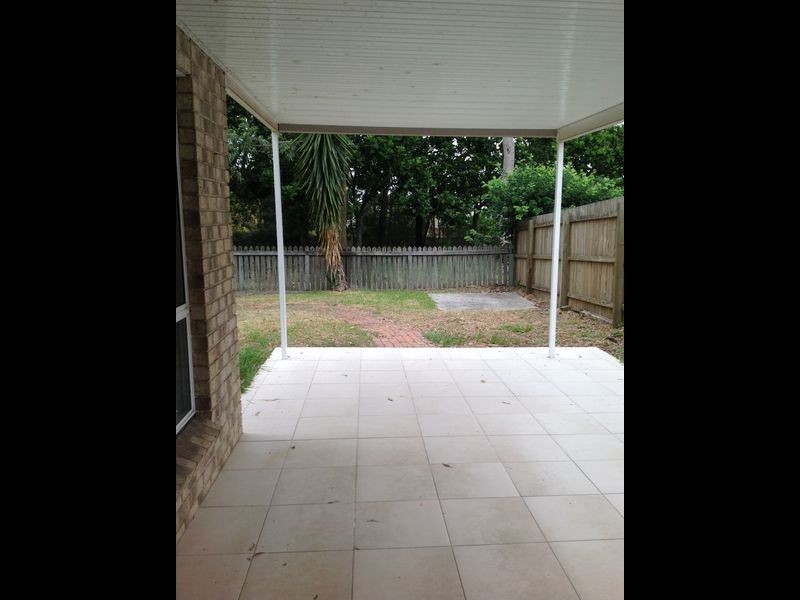 102 Banksia Circuit, Forest Lake QLD 4078