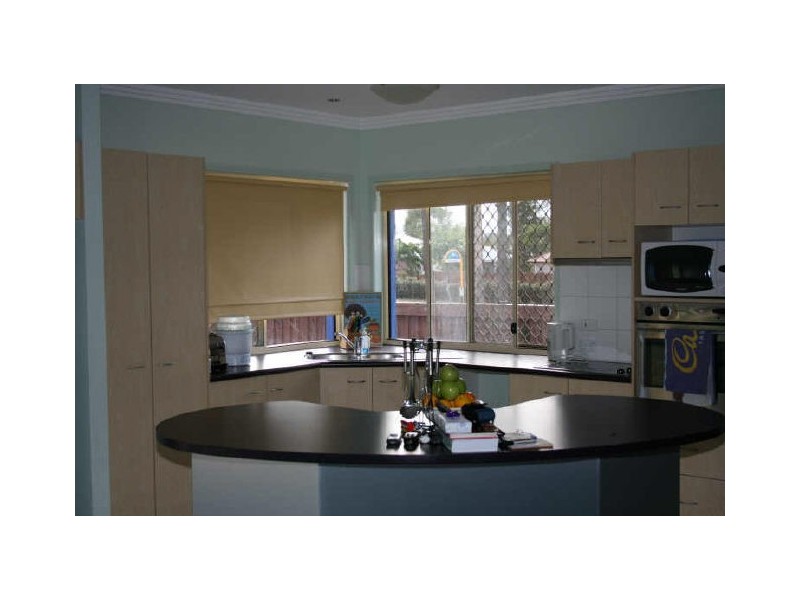 18 Mapleton Way, Forest Lake QLD 4078