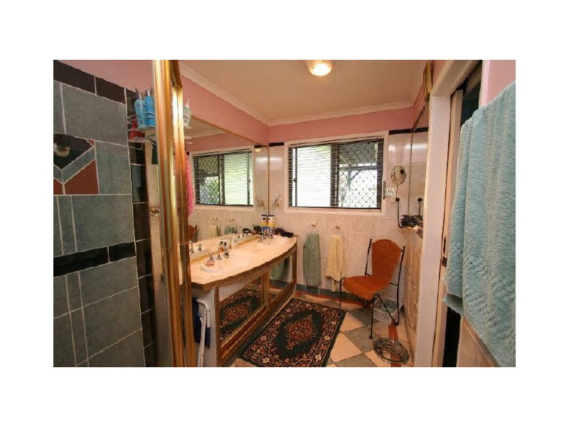 160 Middle Road, Boronia Heights QLD 4124