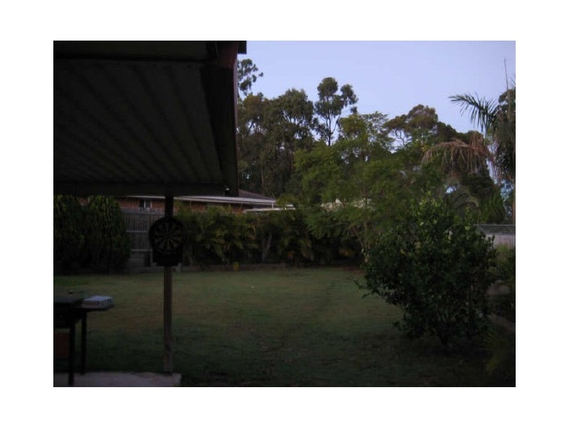 9 ECHIDNA CLOSE, Doolandella QLD 4077