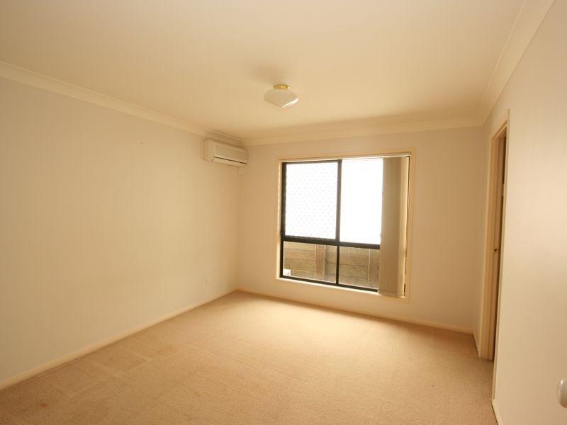 6 Mingela Place, Forest Lake QLD 4078