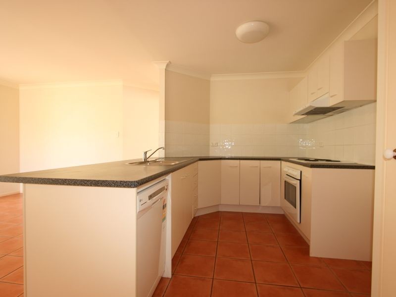 6 Mingela Place, Forest Lake QLD 4078