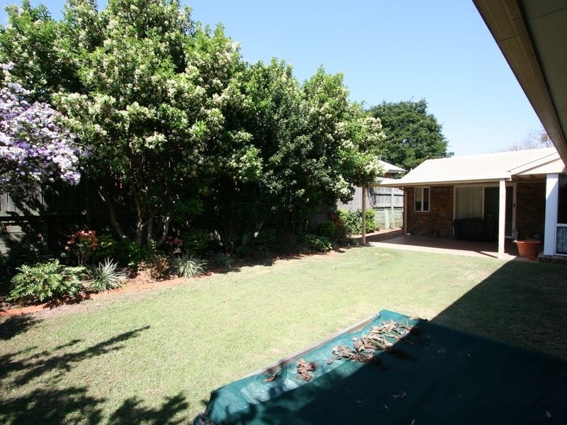 3 Thyme Street, Forest Lake QLD 4078