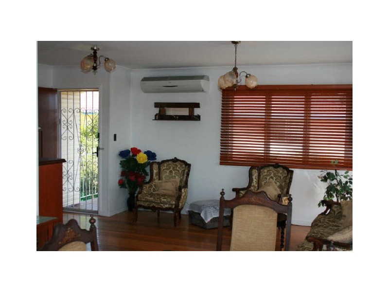 6 Bramston Street, Woodridge QLD 4114